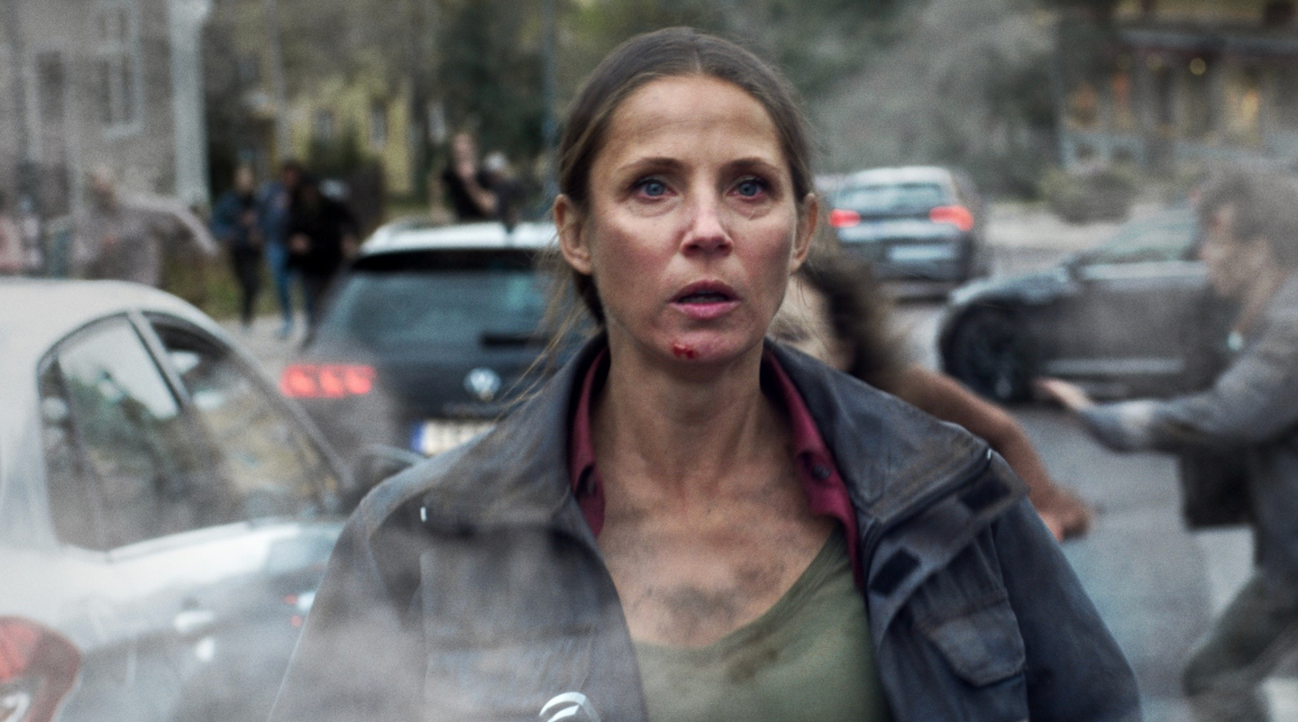 Netflix's Gripping Disaster Flick, Inspired By Real Events, Keeps Audiences On The Edge